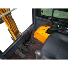 Enzo HT-15 PRO Dyzelinis mini eskavatorius 7kW, KOOP