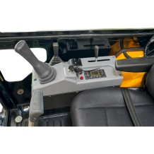 ENZO HT-25 Dyzelinis mini ekskavatorius 14,2kW , KUBOTA D1105