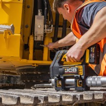 JCB-18PGG-VS Akumuliatorinis tepalo švirkštas 18V, 700bar