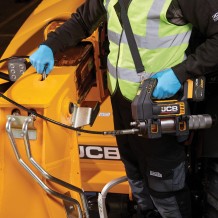 JCB-18PGG-VS Akumuliatorinis tepalo švirkštas 18V, 700bar