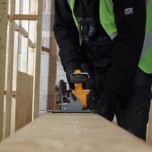 JCB-18PCS-185 Akumuliatorinis diskinis pjūklas 18V, 185mm