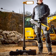 JCB-SL-DUO-FOLD-KONNECT Sulankstomas LED bokštinis šviestuvas 18V 6000lm, IP65