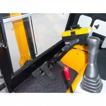 ENZO HT-20 Dyzelinis mini ekskavatorius 18,4kW, Laidong 385 (su kabina)